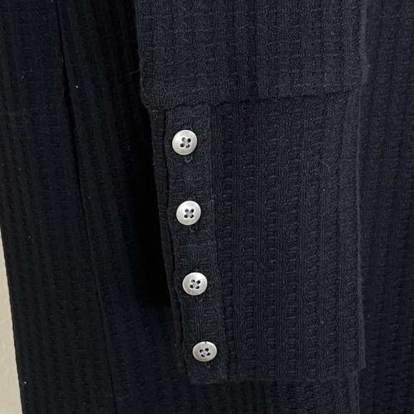Chaser‎ Long Sleeve Waffle Thermal Tunic Sweater Top, Black, Medium - Picture 7 of 9